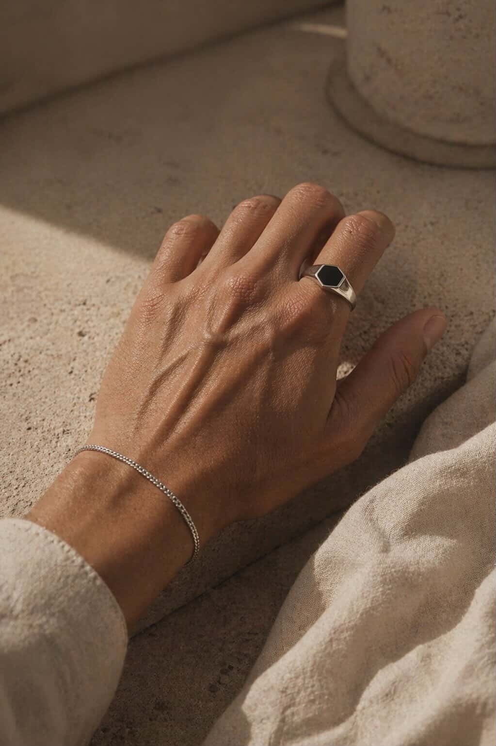 The Onyx Hex