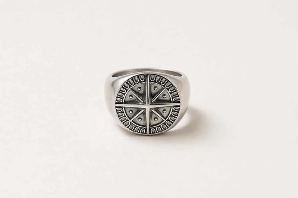 Silver Nomad Signet